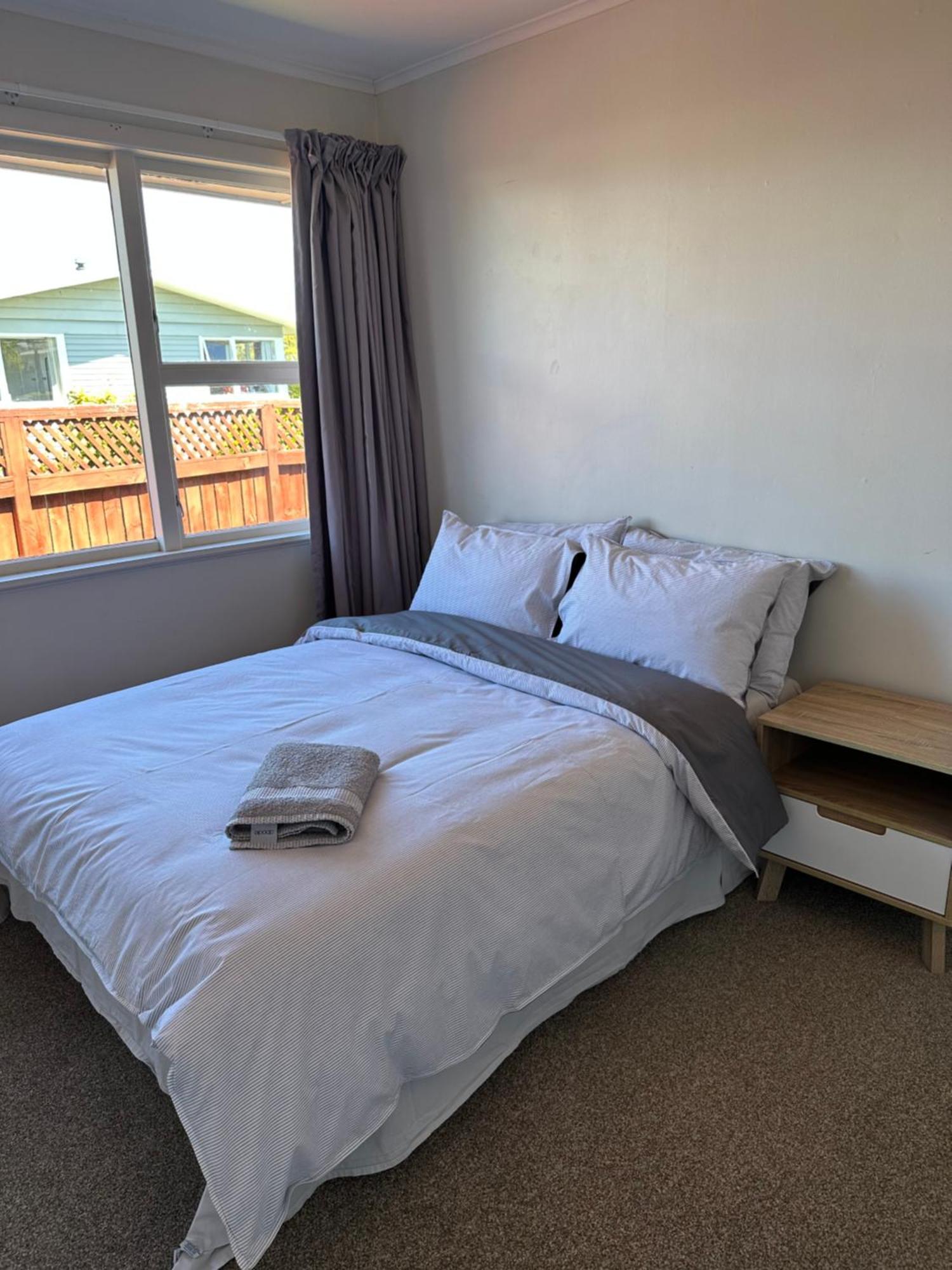 Hilltop Cottage Taupo Exterior foto